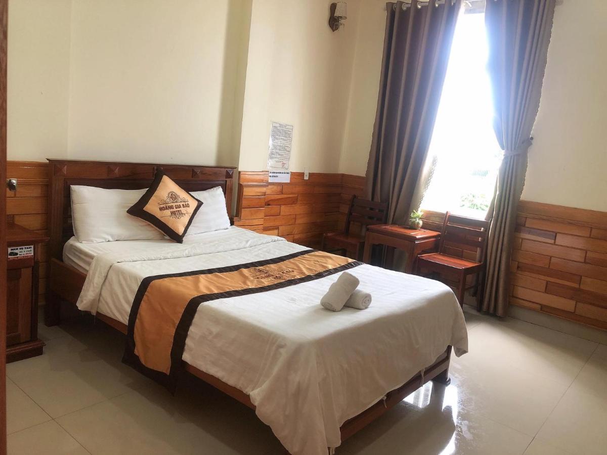 Hoàng Gia Bảo Hotel Kon Tum Esterno foto