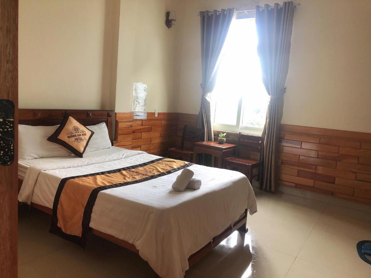 Hoàng Gia Bảo Hotel Kon Tum Esterno foto