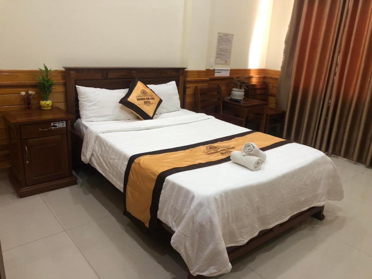 Hoàng Gia Bảo Hotel Kon Tum Esterno foto