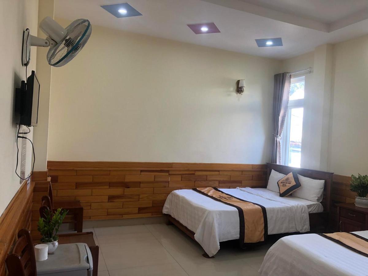 Hoàng Gia Bảo Hotel Kon Tum Esterno foto