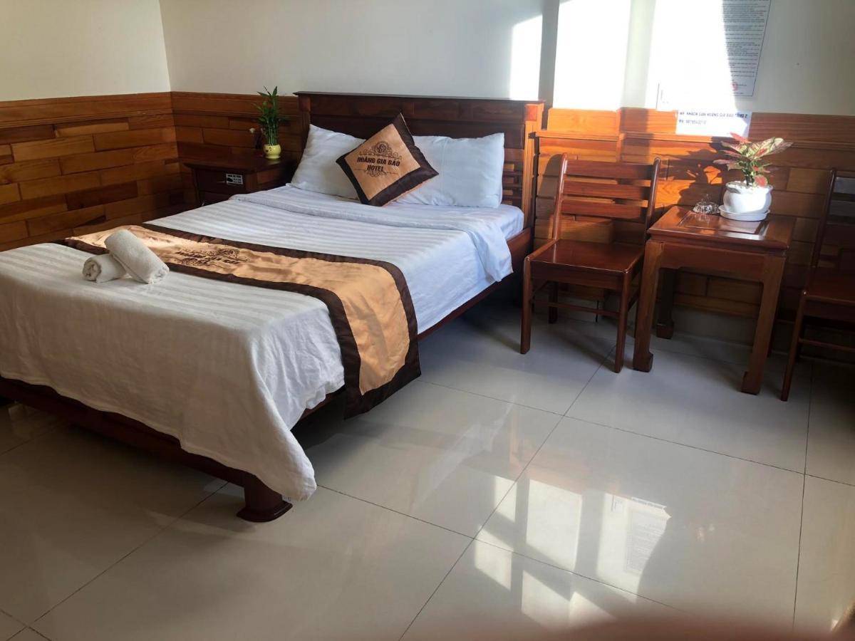 Hoàng Gia Bảo Hotel Kon Tum Esterno foto
