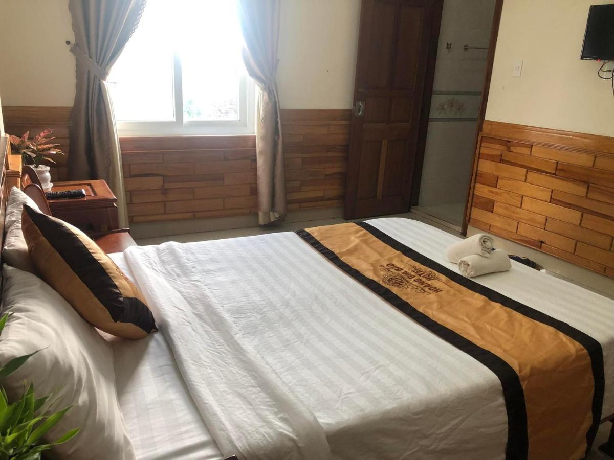 Hoàng Gia Bảo Hotel Kon Tum Esterno foto