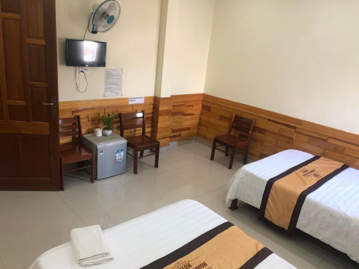 Hoàng Gia Bảo Hotel Kon Tum Esterno foto