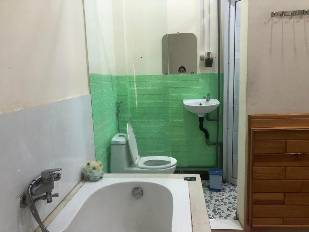Hoàng Gia Bảo Hotel Kon Tum Esterno foto